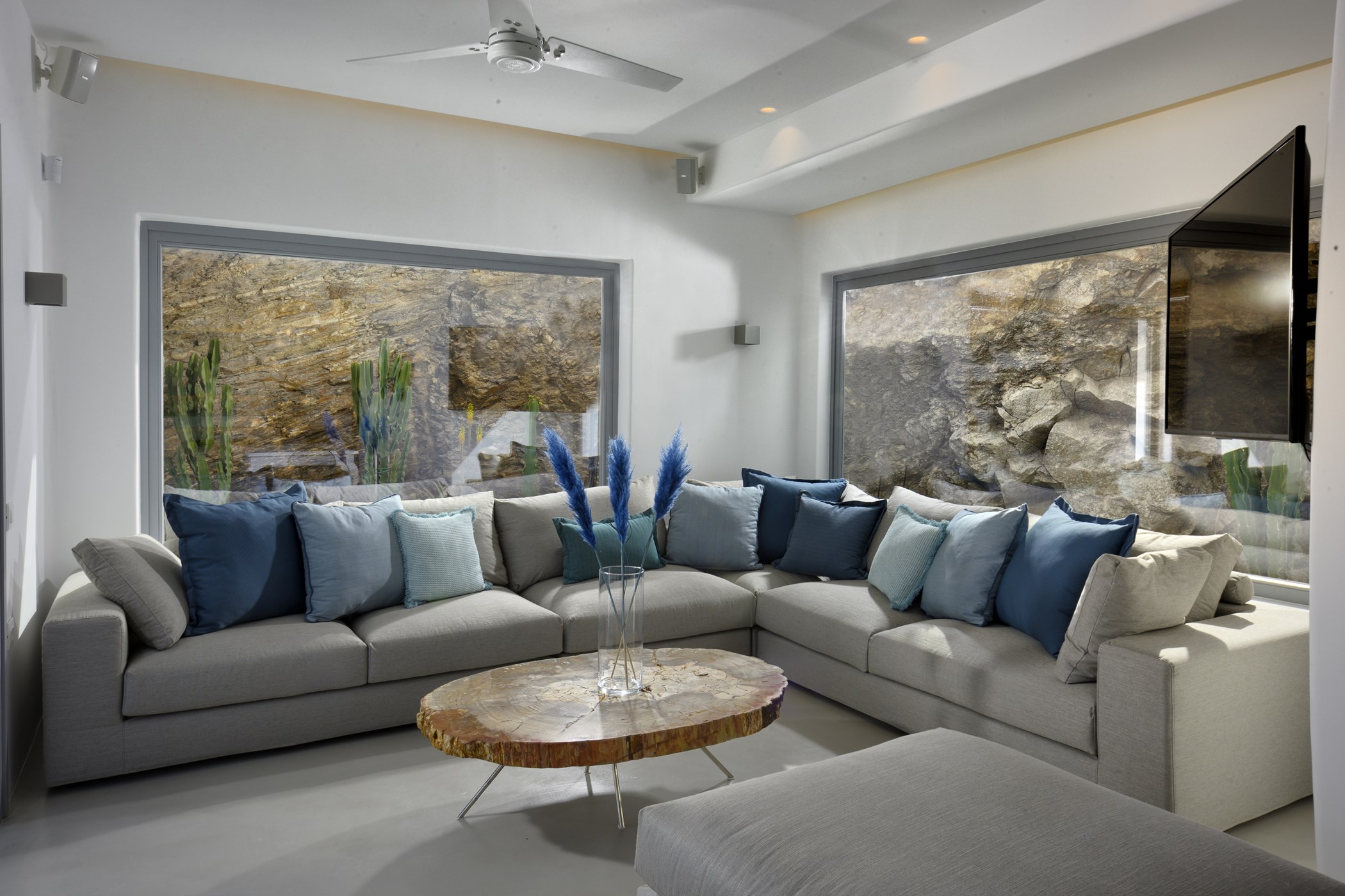 Alissia view 12